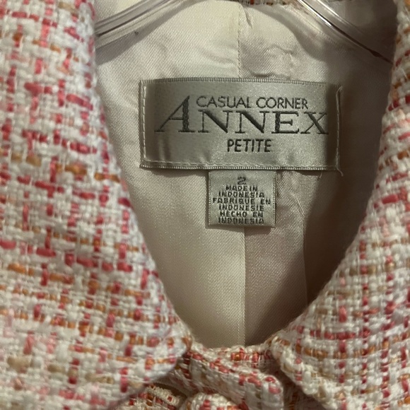 Excellent condition! - Picture 2 of 3